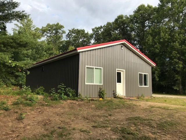 Office For Sale: 4055 S Evergreen Dr, Newaygo, MI 49337